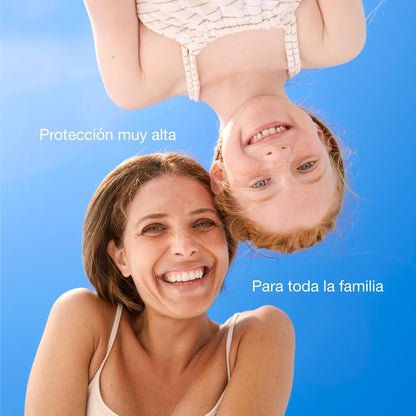 Rilastil - Sun System Stick SPF 50+, Protección Solar Alta UVB UVA Zonas Sensibles, con PRO-DNA Complex, Transparente Resistente Agua - 8,5 g