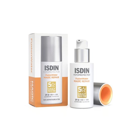 ISDIN Fusion Water MAGIC Repair SPF 50 Protector Solar Facial de Uso Diario con Triple Acción Anti-edad, Combate la Polución y el Fotoenvejecimiento 50 ml